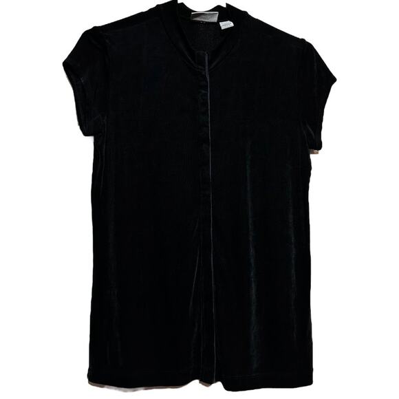 Chico's Travelers Button Down Short Sleeve Slinky Snap Button Crewneck Black 1 M - Picture 1 of 4